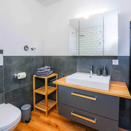 - Modernes Zuhause Mit Allgäu Aussicht Apartment