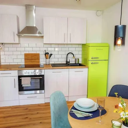 - Modernes Zuhause Mit Allgaeu Aussicht *